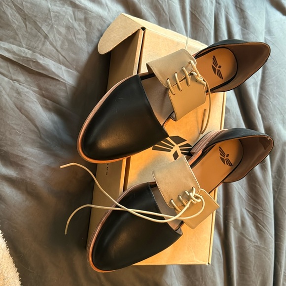 NIB Fortress Flats - Picture 1 of 5